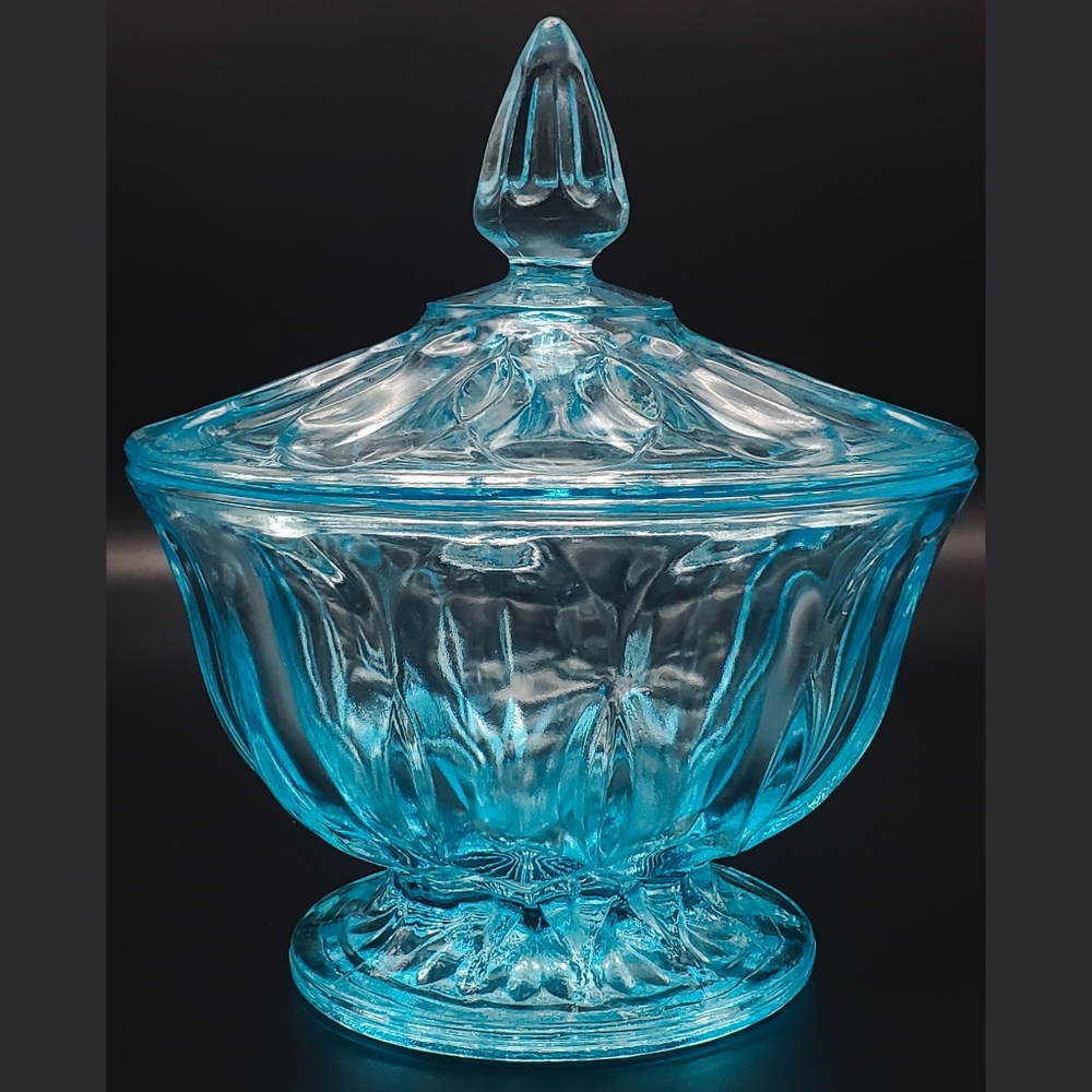 Rare turquoise Hazel Atlas covered candy dish